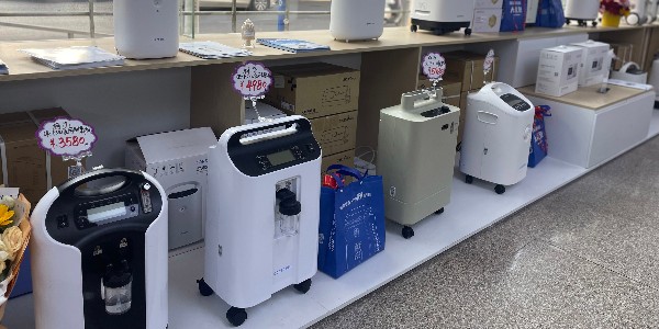 爸媽吸氧機(jī)選錯(cuò)=白花錢！3分鐘教會(huì)你避坑指南